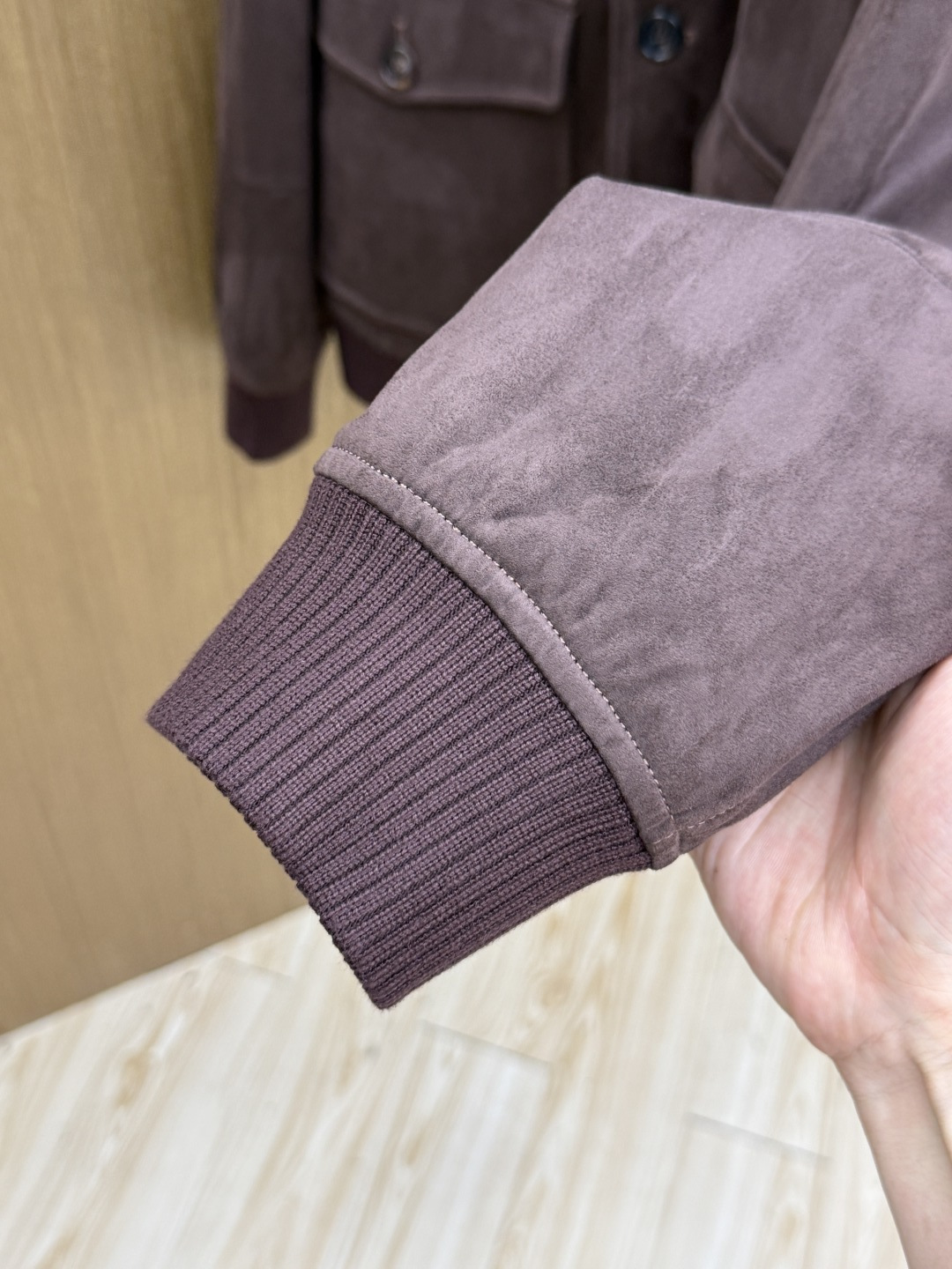 秋冬 Loro Piana 🔥🔥高端品质 2026秋冬新款时尚翻领夹克外套,原版订制五金配件全进口原版定制 欢迎对比 绝 秋冬 Loro Piana 🔥🔥高端品质 2026秋冬新款时尚翻领夹克外套,原版订制五金配件全进口原版定制 欢迎对比 绝