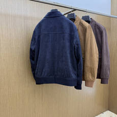 秋冬 Loro Piana 🔥🔥高端品质 2026秋冬新款时尚翻领夹克外套,原版订制五金配件全进口原版定制 欢迎对比 绝 秋冬 Loro Piana 🔥🔥高端品质 2026秋冬新款时尚翻领夹克外套,原版订制五金配件全进口原版定制 欢迎对比 绝