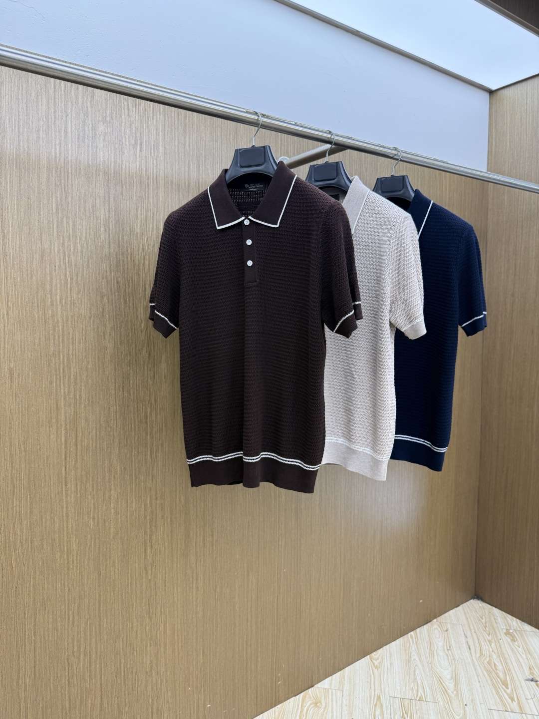 秋冬 Loro Piana 1956毛衣 秋冬最新系列，专柜1:1顶级复刻，全品相！加厚款，时下最流行的老钱风，老板必备