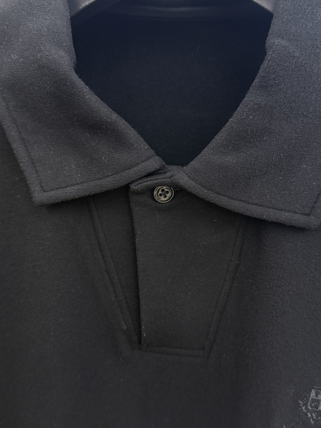 秋冬 Loro Piana🔥🔥高端品质 2026秋冬官网新款男士🚹翻领长袖T恤 大厂定制 选用中东进口珠地棉 面料细腻柔