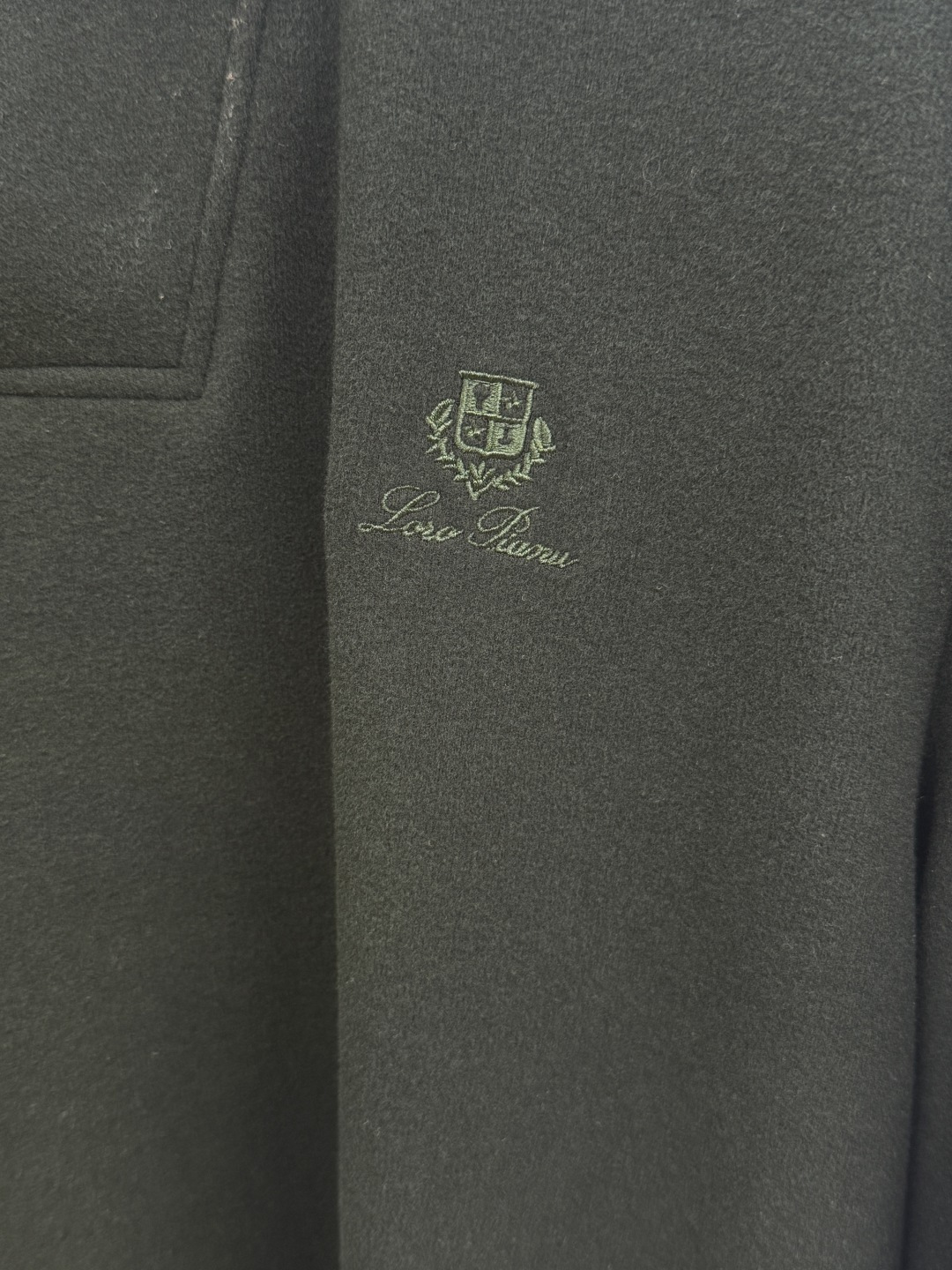 秋冬 Loro Piana 🔥🔥高端品质 2026秋冬官网新款男士🚹翻领长袖T恤 大厂定制 选用中东进口珠地棉 面料细腻