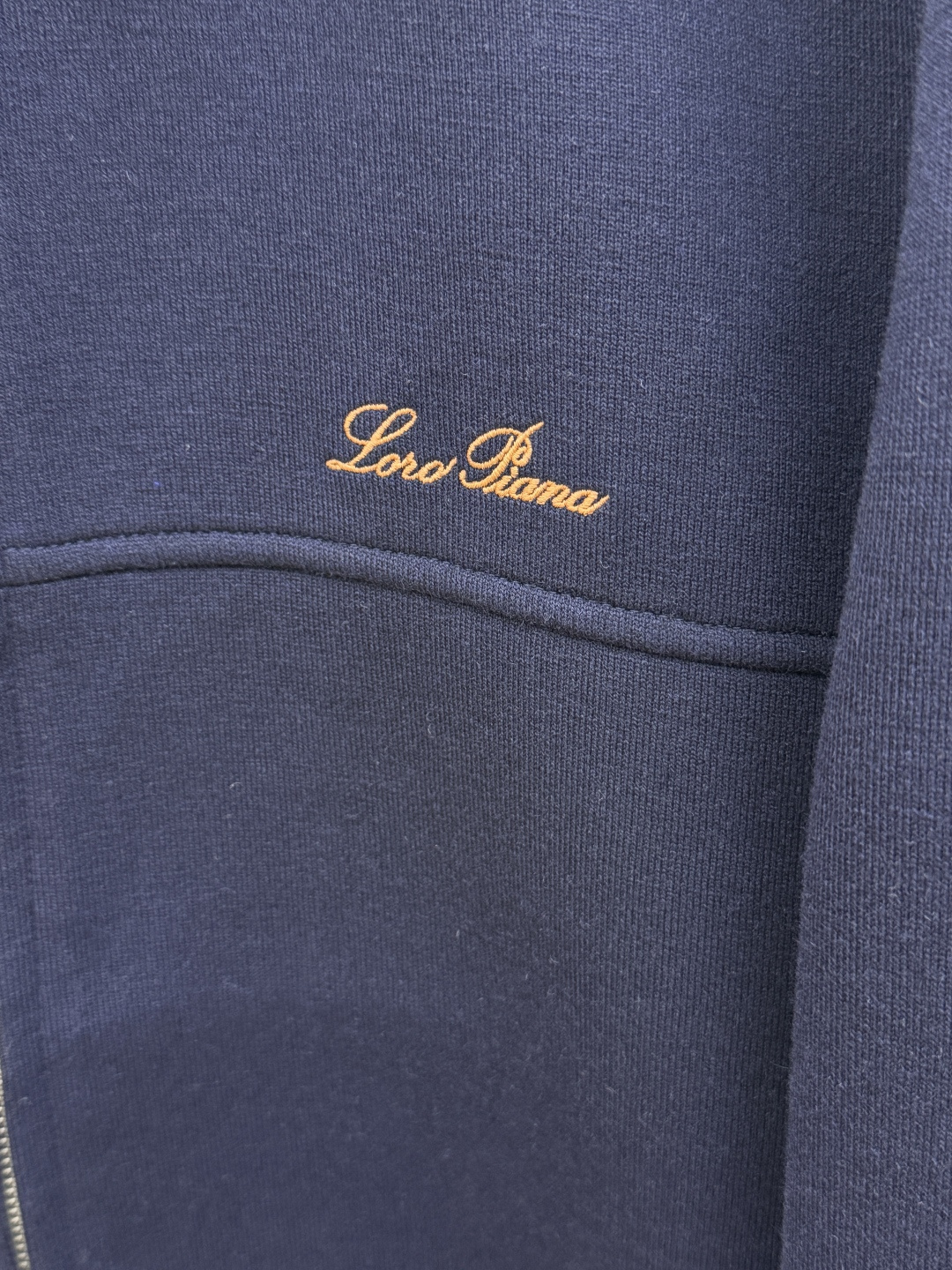 秋冬/套 Loro Piana 🔥🔥高端品质 2026SS早秋新品机能休闲拉链立领夹克外套长裤套装。意式轻奢与都市机能完
