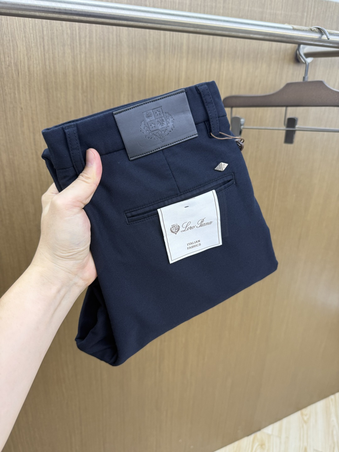秋冬 Loro Piana 🔥🔥高端定制 26秋冬新款男士休闲西裤  柜台同步发售 原版定制复刻 客供五金辅料 原单品质