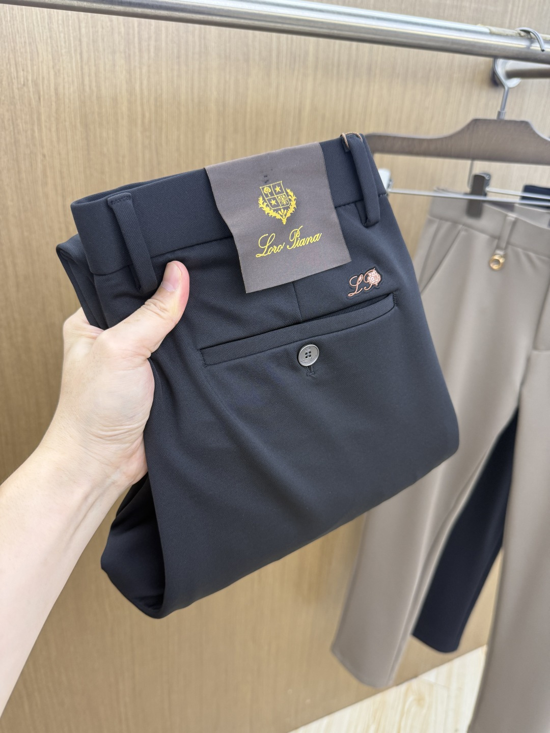 秋冬 Loro Piana 🔥🔥高端定制 26秋冬新款男士休闲西裤  柜台同步发售 原版定制复刻 客供五金辅料 原单品质
