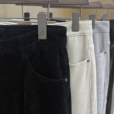 秋冬 Loro Piana 🔥🔥高端定制 26秋冬新款男士休闲西裤 柜台同步发售 原版定制复刻 客供五金辅料 原单品质 秋冬 Loro Piana 🔥🔥高端定制 26秋冬新款男士休闲西裤 柜台同步发售 原版定制复刻 客供五金辅料 原单品质