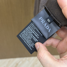 秋冬 PRADA26秋冬爆款打底衫 PRADA男士简约圆领长袖针织打底,合身微宽松版型。秋冬高品质刚需打底,甄选 秋冬 PRADA26秋冬爆款打底衫 PRADA男士简约圆领长袖针织打底,合身微宽松版型。秋冬高品质刚需打底,甄选