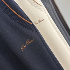 秋冬 Loro Piana 🔥🔥高端品质 26fw男士抽绳休闲裤 甄选细腻针织混纺面料,触感软糯丰盈,垂坠感优秀。针织松 秋冬 Loro Piana 🔥🔥高端品质 26fw男士抽绳休闲裤 甄选细腻针织混纺面料,触感软糯丰盈,垂坠感优秀。针织松