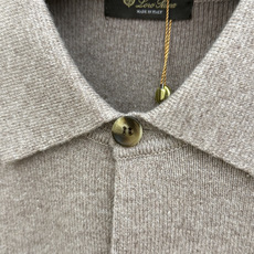 秋冬 Loro Piana 🔥🔥顶级品质 26SS新款男士休闲羊毛杉 采用羊绒羊毛混纺纱线,保暖性佳,蓬松柔软,加倍呵护 秋冬 Loro Piana 🔥🔥顶级品质 26SS新款男士休闲羊毛杉 采用羊绒羊毛混纺纱线,保暖性佳,蓬松柔软,加倍呵护