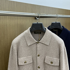 秋冬 Loro Piana 🔥🔥顶级品质 26SS新款男士休闲羊毛杉 采用羊绒羊毛混纺纱线,保暖性佳,蓬松柔软,加倍呵护 秋冬 Loro Piana 🔥🔥顶级品质 26SS新款男士休闲羊毛杉 采用羊绒羊毛混纺纱线,保暖性佳,蓬松柔软,加倍呵护