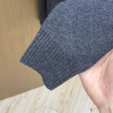 秋冬 Loro Piana 🔥🔥顶级品质 26SS新款男士休闲羊毛杉 采用羊绒羊毛混纺纱线,保暖性佳,蓬松柔软,加倍呵护 秋冬 Loro Piana 🔥🔥顶级品质 26SS新款男士休闲羊毛杉 采用羊绒羊毛混纺纱线,保暖性佳,蓬松柔软,加倍呵护