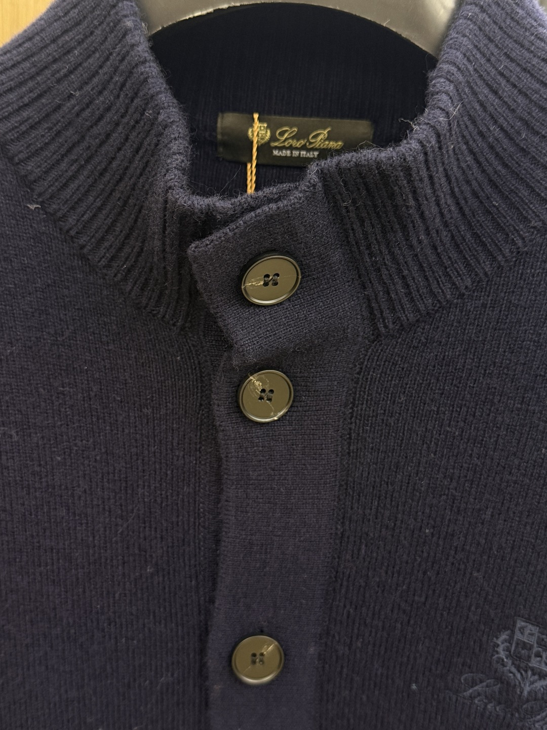 秋冬 Loro Piana 🔥🔥顶级品质 26SS新款男士休闲羊毛杉 采用羊绒羊毛混纺纱线，保暖性佳，蓬松柔软，加倍呵护