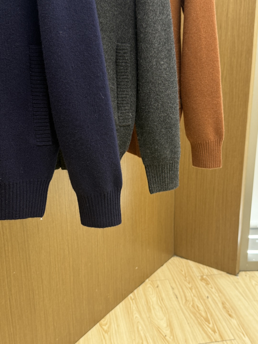 秋冬 Loro Piana 🔥🔥顶级品质 26SS新款男士休闲羊毛杉 采用羊绒羊毛混纺纱线，保暖性佳，蓬松柔软，加倍呵护