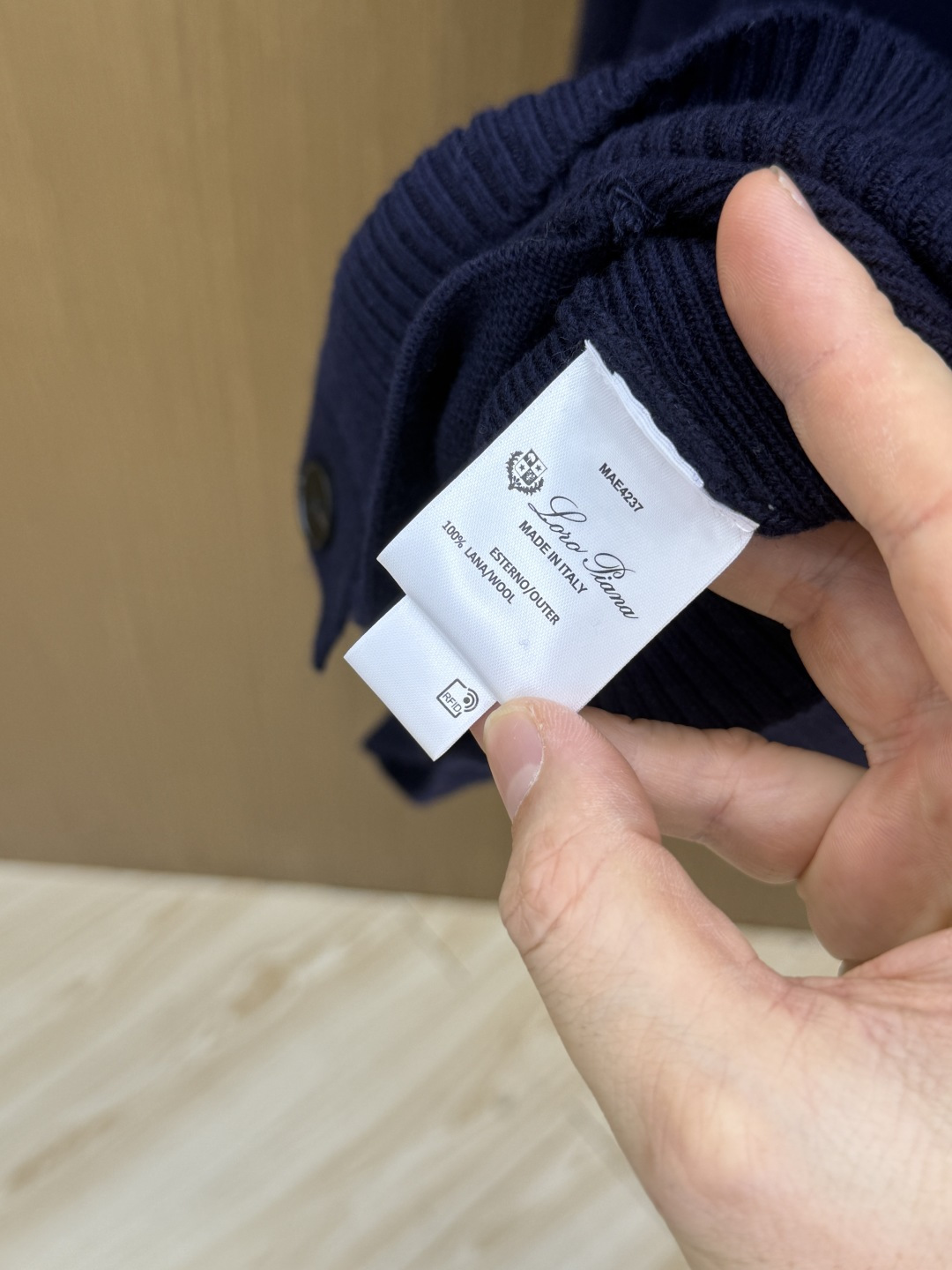 秋冬 Loro Piana 🔥🔥顶级品质 26SS新款男士休闲羊毛杉 采用羊绒羊毛混纺纱线，保暖性佳，蓬松柔软，加倍呵护