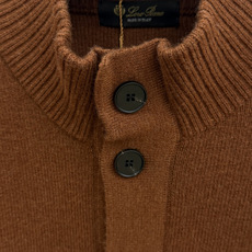秋冬 Loro Piana 🔥🔥顶级品质 26SS新款男士休闲羊毛杉 采用羊绒羊毛混纺纱线,保暖性佳,蓬松柔软,加倍呵护 秋冬 Loro Piana 🔥🔥顶级品质 26SS新款男士休闲羊毛杉 采用羊绒羊毛混纺纱线,保暖性佳,蓬松柔软,加倍呵护