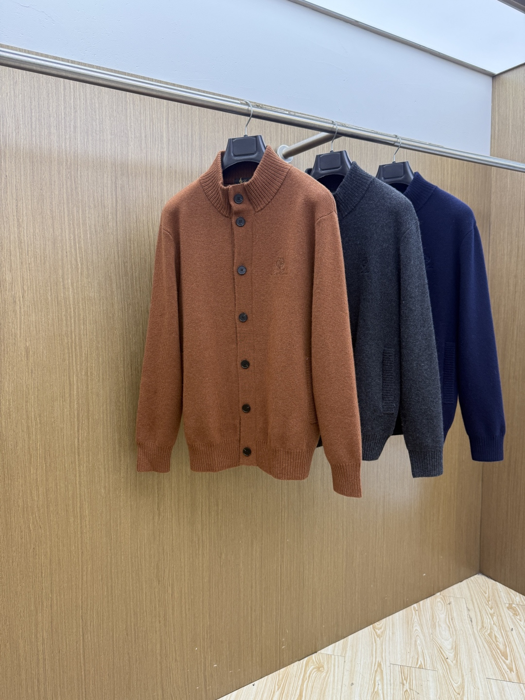 秋冬 Loro Piana 🔥🔥顶级品质 26SS新款男士休闲羊毛杉 采用羊绒羊毛混纺纱线，保暖性佳，蓬松柔软，加倍呵护