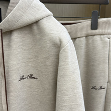 秋冬/套 Loro Piana 🔥🔥高端品质 2026SS早秋新品机能休闲拉链连帽外套长裤套装。意式轻奢与都市机能完美融 秋冬/套 Loro Piana 🔥🔥高端品质 2026SS早秋新品机能休闲拉链连帽外套长裤套装。意式轻奢与都市机能完美融