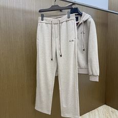 秋冬/套 Loro Piana 🔥🔥高端品质 2026SS早秋新品机能休闲拉链连帽外套长裤套装。意式轻奢与都市机能完美融 秋冬/套 Loro Piana 🔥🔥高端品质 2026SS早秋新品机能休闲拉链连帽外套长裤套装。意式轻奢与都市机能完美融
