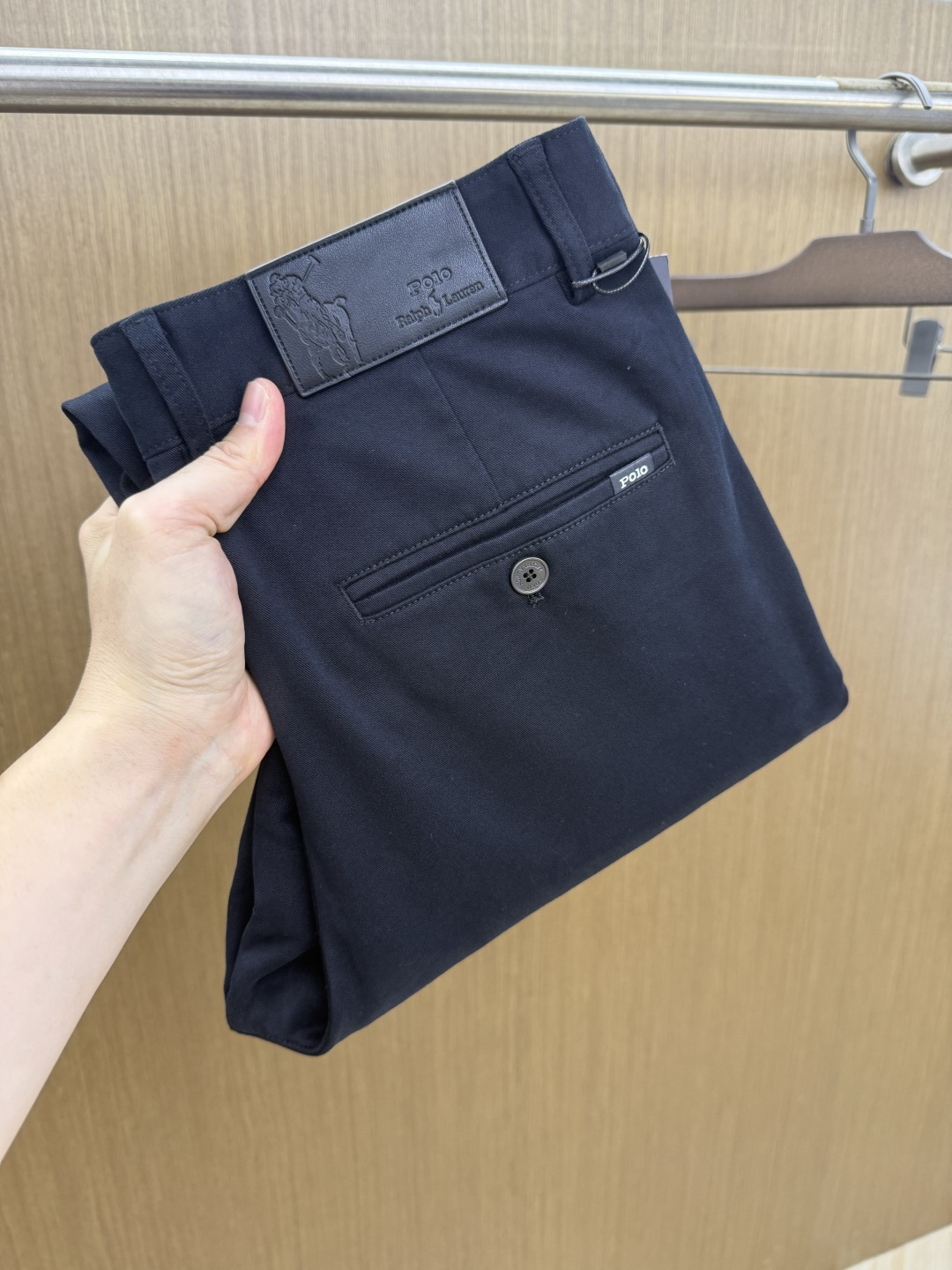 秋冬 Polo 🔥🔥高端定制 26ss秋冬新品轻奢休闲西裤  官网同步发售，裤身工艺设计，客供辅料、高定棉麻面料，代工厂
