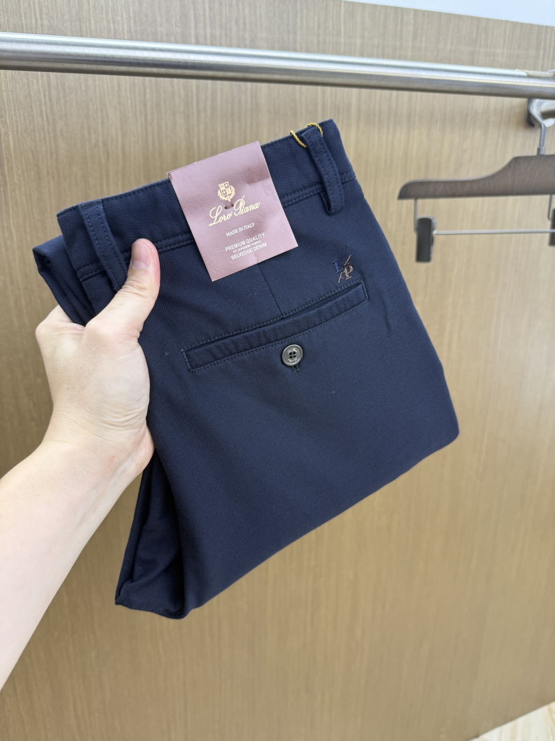 秋冬 Loro Piana🔥🔥高端定制 26ss秋冬新品轻奢休闲西裤  官网同步发售，裤身工艺设计，客供辅料、高定棉麻面