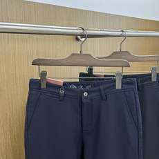 秋冬 Loro Piana🔥🔥高端定制 26ss秋冬新品轻奢休闲西裤 官网同步发售,裤身工艺设计,客供辅料、高定棉麻面 秋冬 Loro Piana🔥🔥高端定制 26ss秋冬新品轻奢休闲西裤 官网同步发售,裤身工艺设计,客供辅料、高定棉麻面