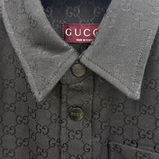 秋冬 Guc 🔥SS秋冬最新款时尚休闲款羽绒服外套.高端90#白鸭绒填充。处处细节显工艺足够的高级 结构性剪裁的设计 秋冬 Guc 🔥SS秋冬最新款时尚休闲款羽绒服外套.高端90#白鸭绒填充。处处细节显工艺足够的高级 结构性剪裁的设计