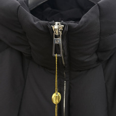 秋冬 Loro Piana 🔥秋冬新款时尚连帽羽绒服外套,官网同款,原版订制五金配件全进口原版定制 欢迎对比 绝对的高品 秋冬 Loro Piana 🔥秋冬新款时尚连帽羽绒服外套,官网同款,原版订制五金配件全进口原版定制 欢迎对比 绝对的高品