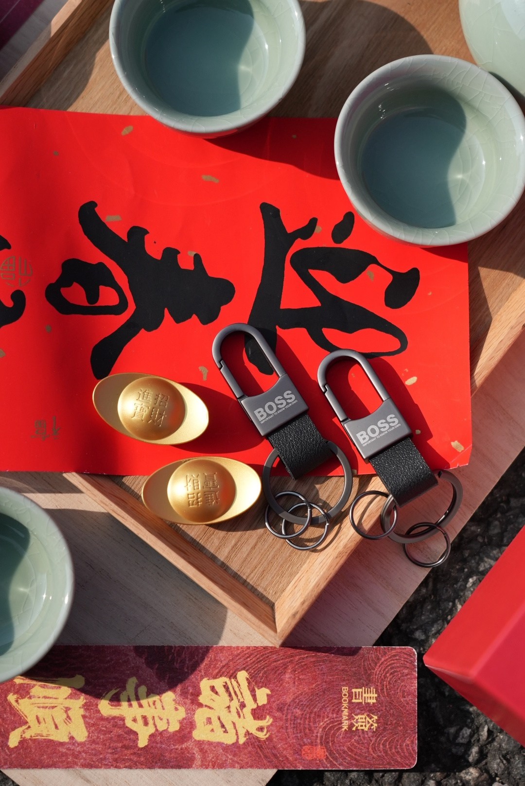 「金元宝茶宠+钥匙扣细节」金元宝采用古铜精铸，沉淀厚重，实物非常有份量，寓意非凡！可以带来财运和好运！ 8