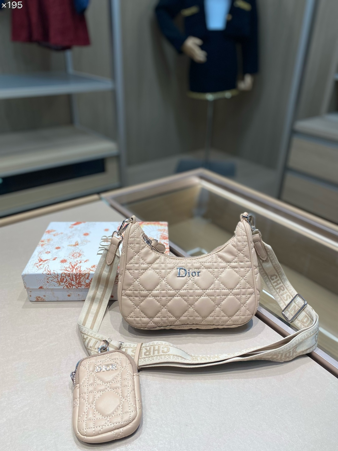 _dq69sMFC2hFdAejm6YGu3DZKCUwkCsY0iVLlTwQ