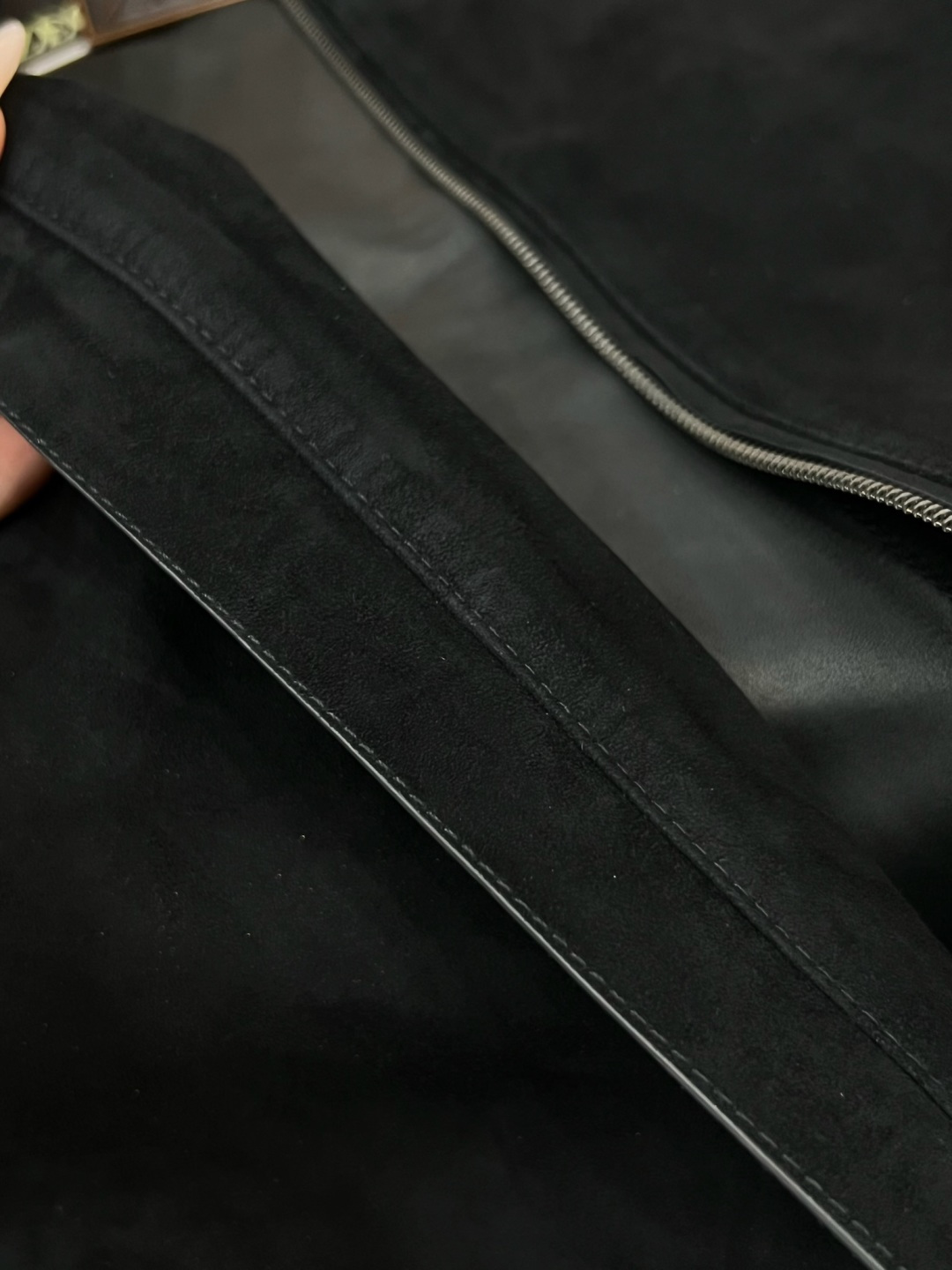 NO:772166,More details show,,Top Customize119860909更多细节展示,,Top Customize1,Men's clothing