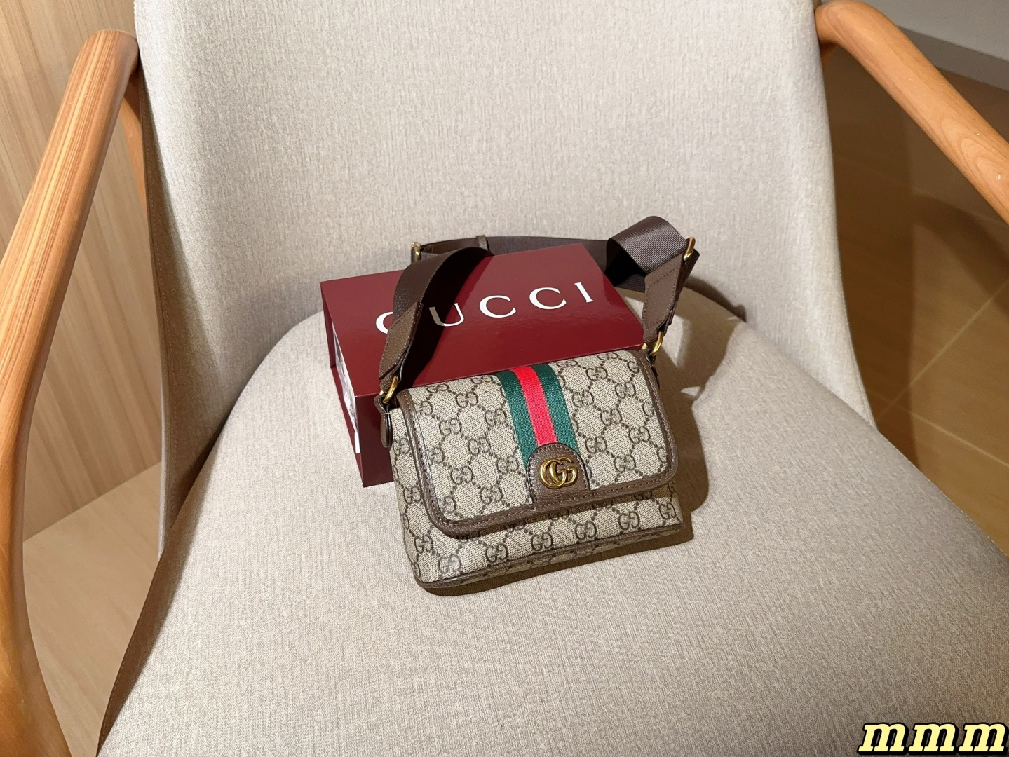 💰160 Gucci/古奇 邮差包 Ophidia 单肩包/斜挎包 尺寸：19×12 礼盒包装🎁