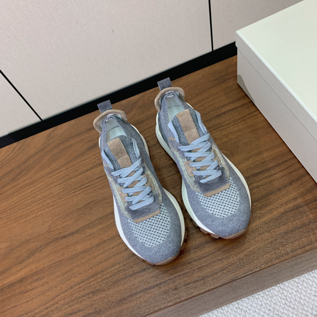 【Brunell* Cucinell*】针织休闲运动鞋。鞋面采用进口针织、牛绒、纯手工串联珠链配饰！牛皮