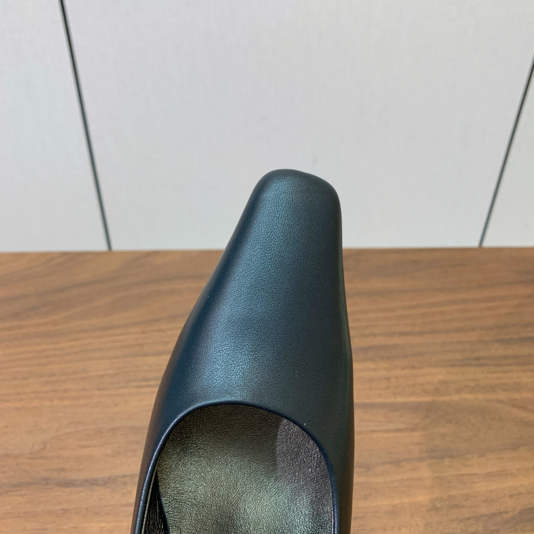 Brunello Cucinelli Women Shoes