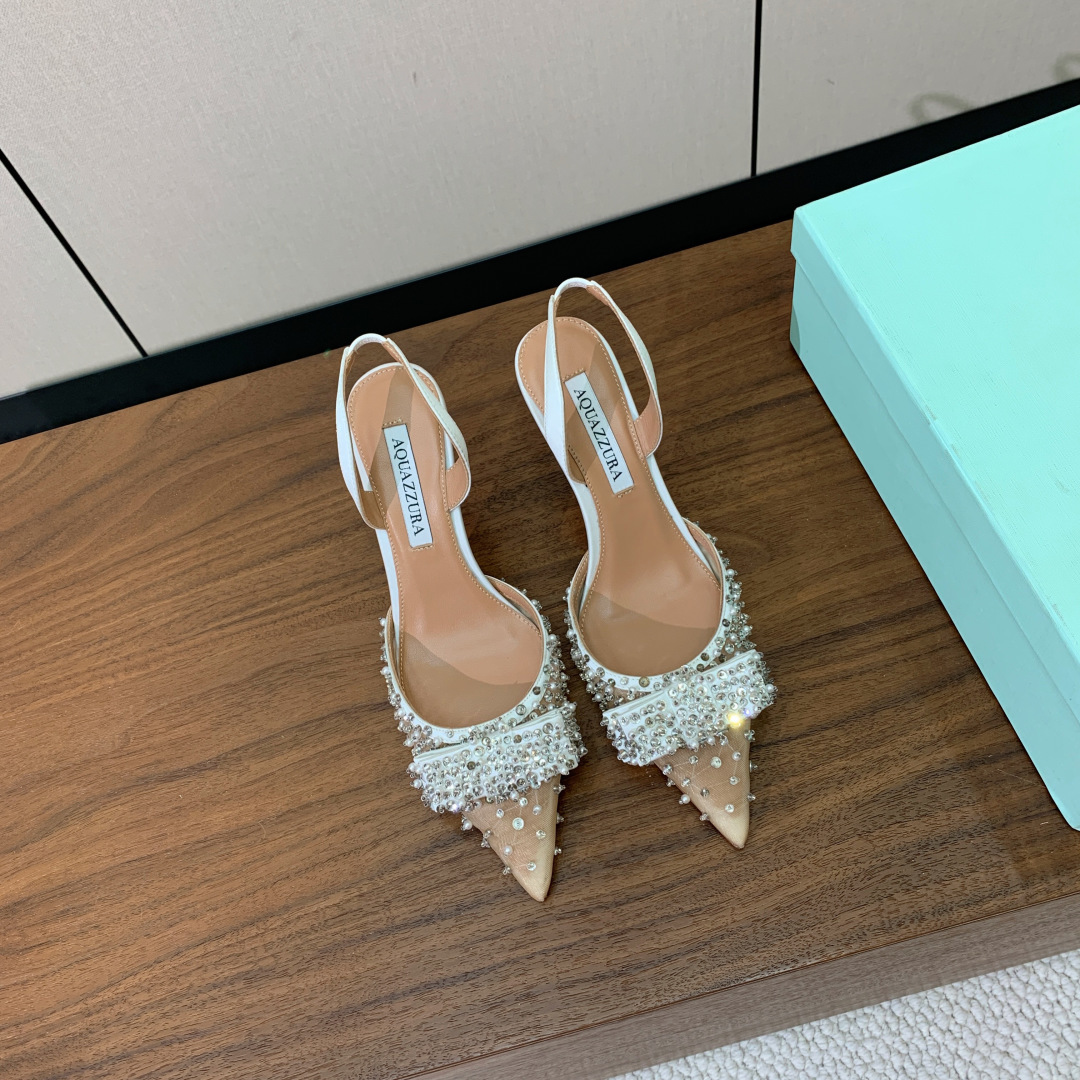 【AQUAZZUR* 】网面后空凉鞋。性感的代言品牌。鞋面网➕缝钻。羊皮垫脚，真皮大底。跟高7.5cm码