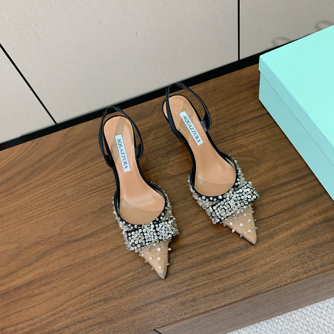 【AQUAZZUR* 】网面后空凉鞋。性感的代言品牌。鞋面网➕缝钻。羊皮垫脚，真皮大底。跟高7.5cm码