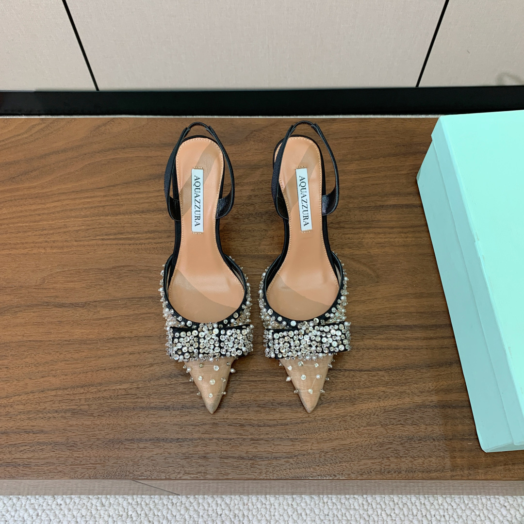 【AQUAZZUR* 】网面后空凉鞋。性感的代言品牌。鞋面网➕缝钻。羊皮垫脚，真皮大底。跟高7.5cm码
