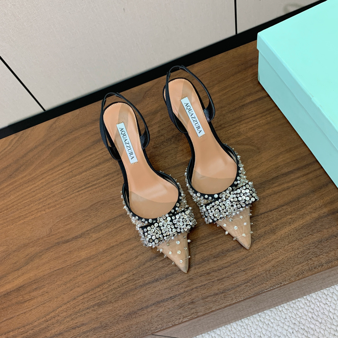 【AQUAZZUR* 】网面后空凉鞋。性感的代言品牌。鞋面网➕缝钻。羊皮垫脚，真皮大底。跟高7.5cm码