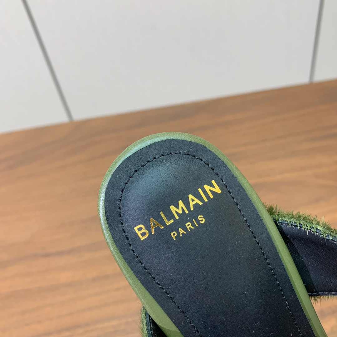 【Bal*ain】高跟半鞋。重工打造，无敌气场、无敌好看。原版定制进口小牛皮➕马毛。牛皮垫脚。意大利进口