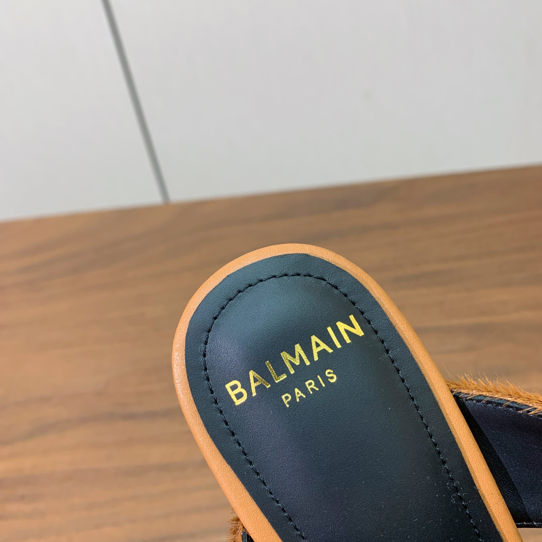 【Bal*ain】高跟半鞋。重工打造，无敌气场、无敌好看。原版定制进口小牛皮➕马毛。牛皮垫脚。意大利进口