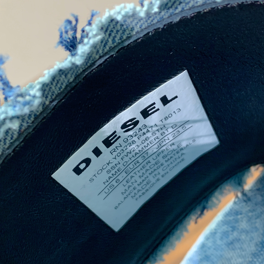 【Diesel】牛仔布拖鞋。一整个狂拽酷炫住了！鞋面牛仔布，定制大底。码数：35-40（40定制不退换）