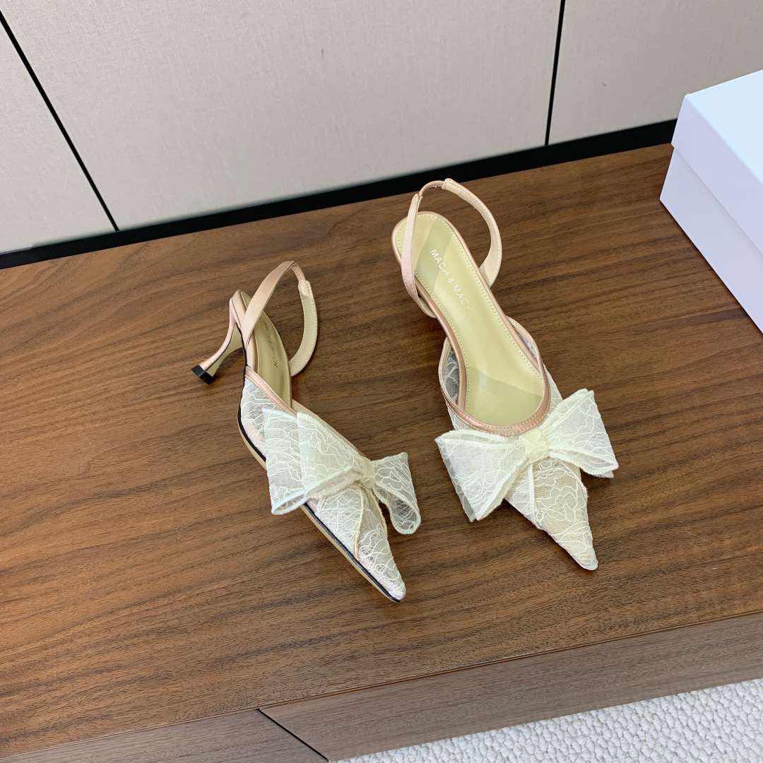 【Mach＆Mach】蝴蝶结蕾丝后空凉鞋。简约气质款式。鞋面蕾丝。羊皮垫脚，真皮大底。有6cm和9cm2