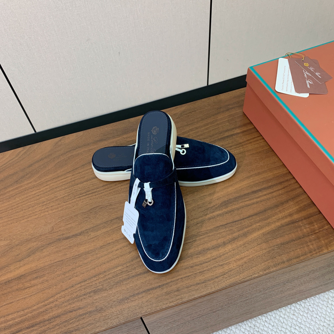 【Loro Piana】锁边包头拖。意大利顶级羊绒复古优雅低调奢华。时尚性与皮料实用性同样兼具依然全网最