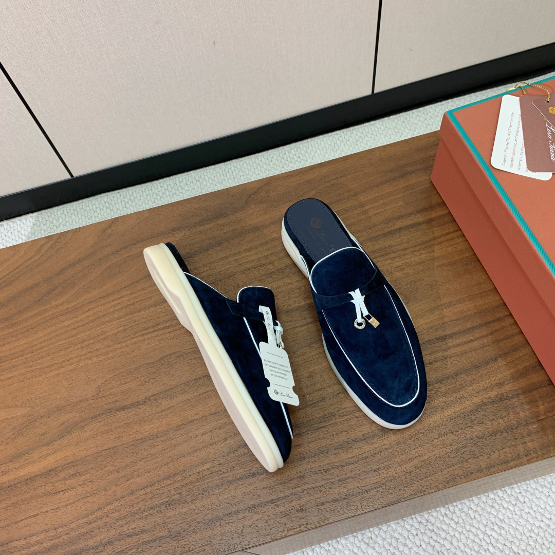 【Loro Piana】锁边包头拖。意大利顶级羊绒复古优雅低调奢华。时尚性与皮料实用性同样兼具依然全网最