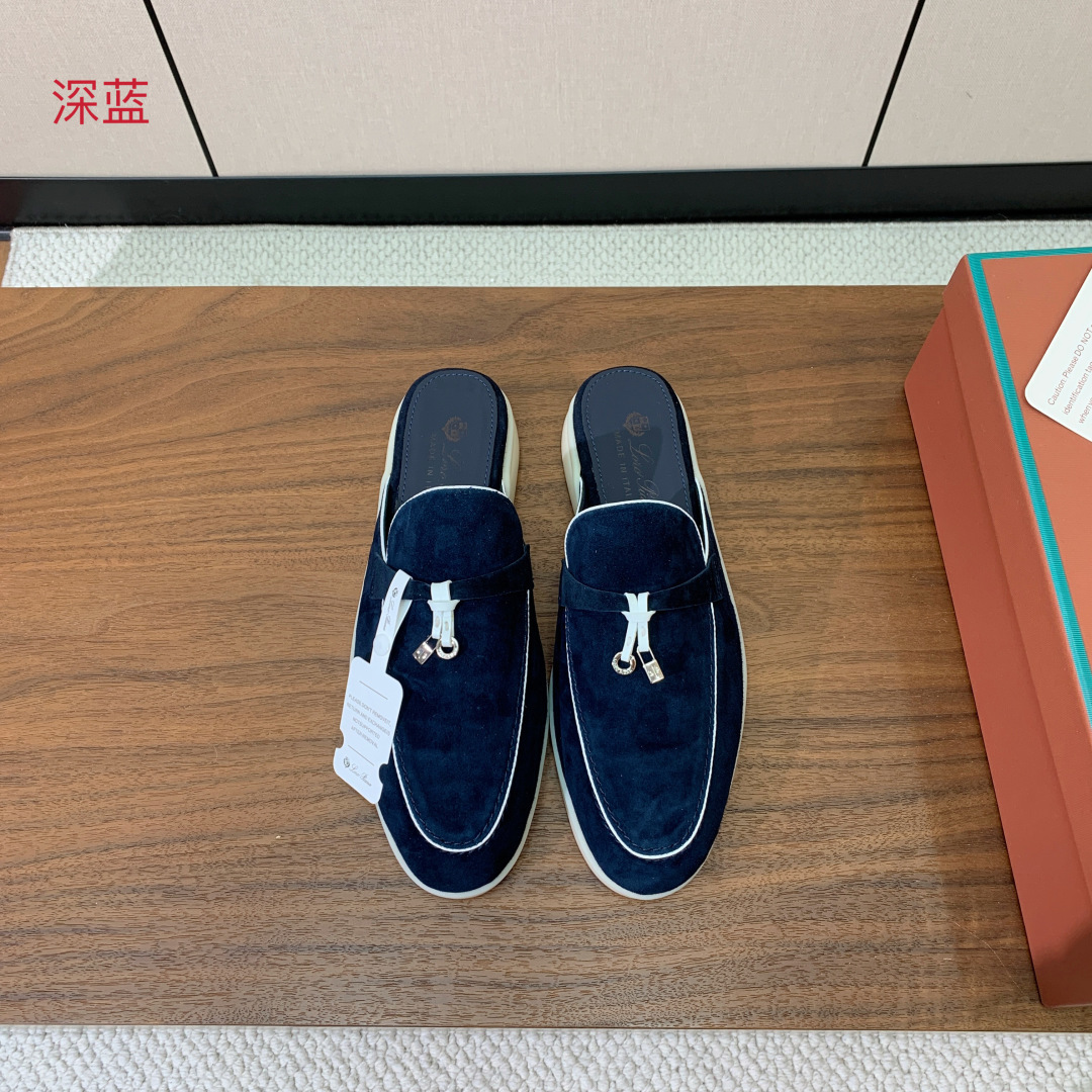 【Loro Piana】锁边包头拖。意大利顶级羊绒复古优雅低调奢华。时尚性与皮料实用性同样兼具依然全网最