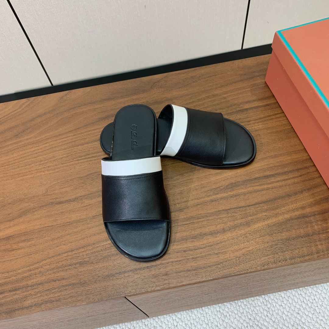 【Loro Piana】男款拖鞋。时尚性与皮料实用性同样兼具依然全网最高品质。鞋面牛皮（非市面超纤）羊皮