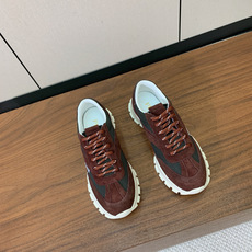 【Prad*】情侣款复古运动鞋。上脚非常舒适。鞋面牛反绒拼接定制网面。羊皮垫脚。定制橡胶大底。 码数:女 【Prad*】情侣款复古运动鞋。上脚非常舒适。鞋面牛反绒拼接定制网面。羊皮垫脚。定制橡胶大底。 码数:女