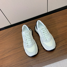 【Prad*】情侣款复古运动鞋。上脚非常舒适。鞋面牛反绒拼接定制网面。羊皮垫脚。定制橡胶大底。 码数:女 【Prad*】情侣款复古运动鞋。上脚非常舒适。鞋面牛反绒拼接定制网面。羊皮垫脚。定制橡胶大底。 码数:女