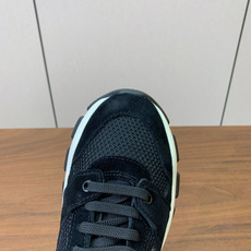 【Prad*】情侣款复古运动鞋。上脚非常舒适。鞋面牛反绒拼接定制网面。羊皮垫脚。定制橡胶大底。 码数:女 【Prad*】情侣款复古运动鞋。上脚非常舒适。鞋面牛反绒拼接定制网面。羊皮垫脚。定制橡胶大底。 码数:女