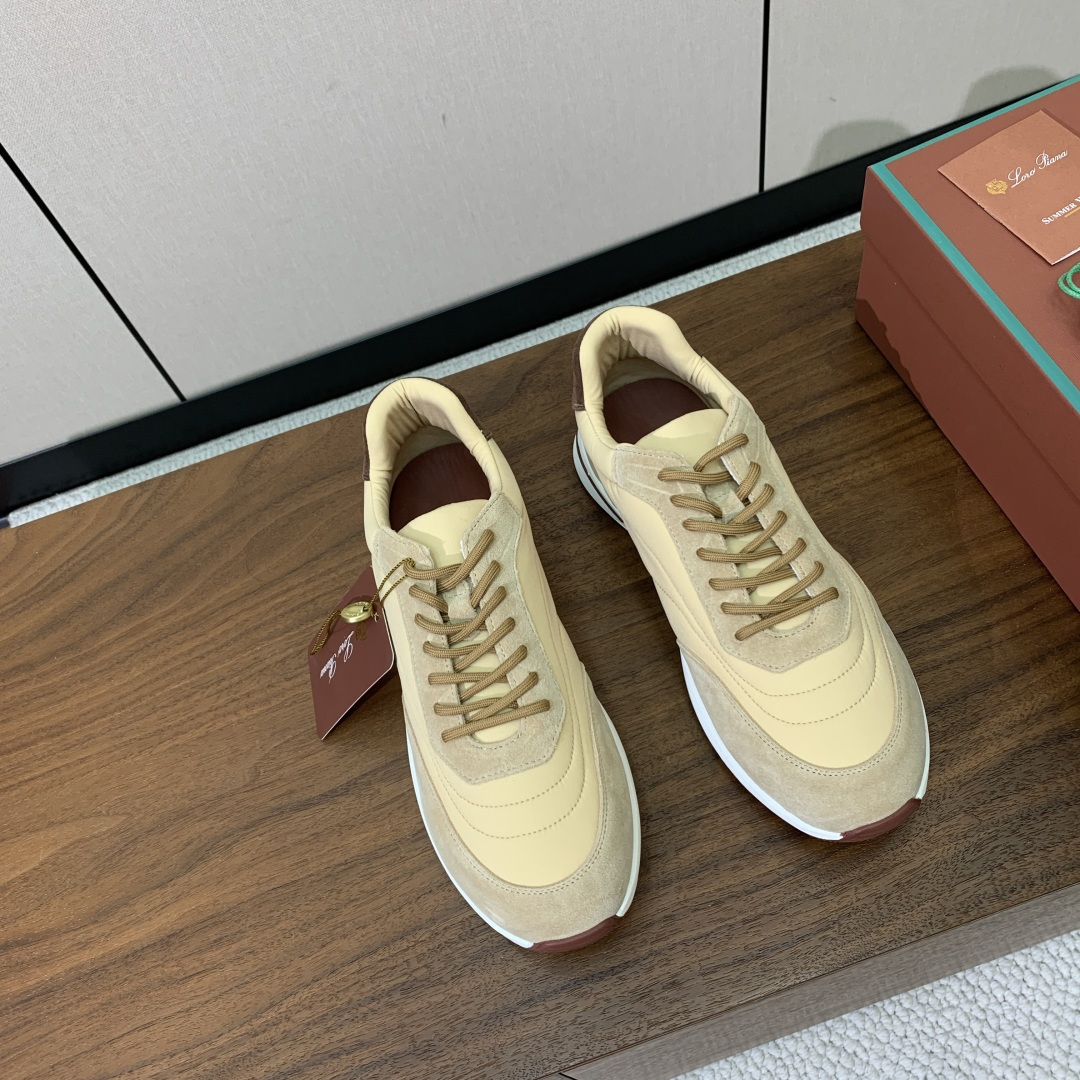 【Loro Piana】情侣款休闲运动鞋。简约时尚，鞋面采用牛反绒拼布。羊皮垫脚。定制橡胶底。码数：女3