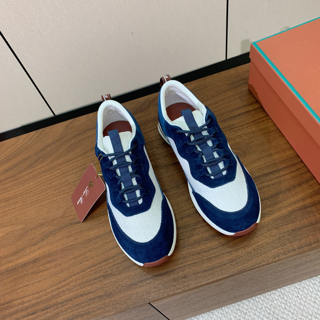 【Loro Piana】情侣款休闲运动鞋。简约时尚，鞋面采用牛反绒拼网面。羊皮垫脚。定制橡胶底。码数：女