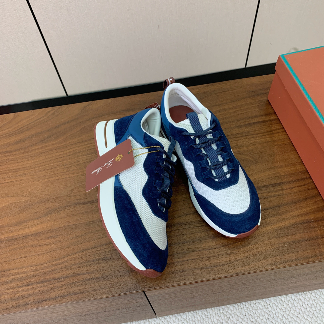 【Loro Piana】情侣款休闲运动鞋。简约时尚，鞋面采用牛反绒拼网面。羊皮垫脚。定制橡胶底。码数：女